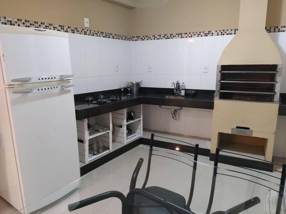 Gerais - Casa De Adoravel Com Jacuzzi Holiday home *